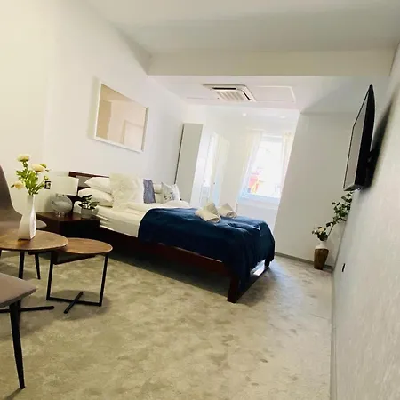 Dolce Hotel