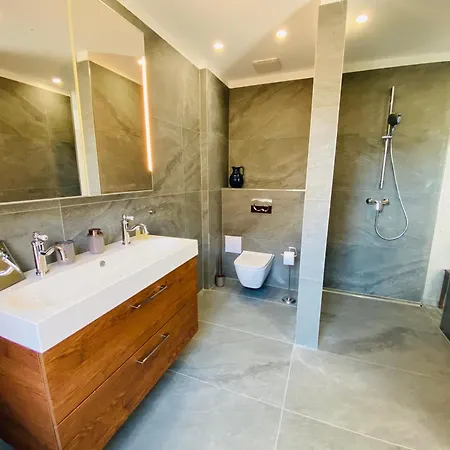 Dolce * 巴拉腾肯尼斯